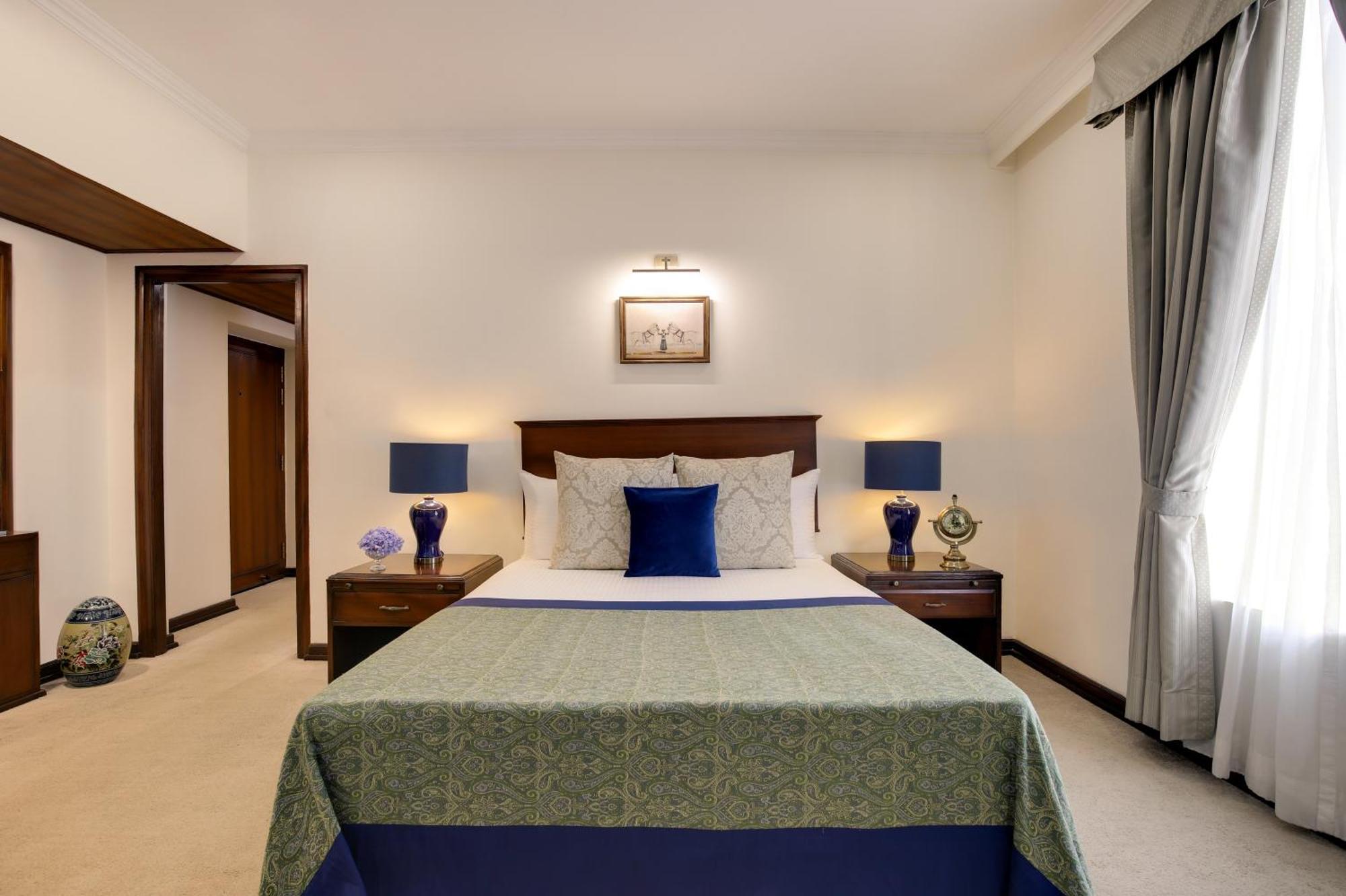 Ambassador, - Ihcl Seleqtions 5* New Delhi